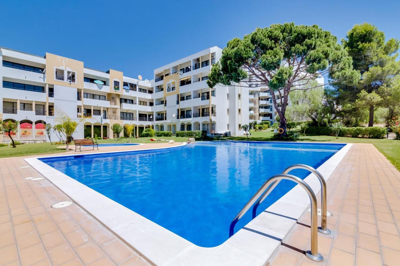 Topazio - Pool & Near The Center By Hd Properties Vilamoura Extérieur photo