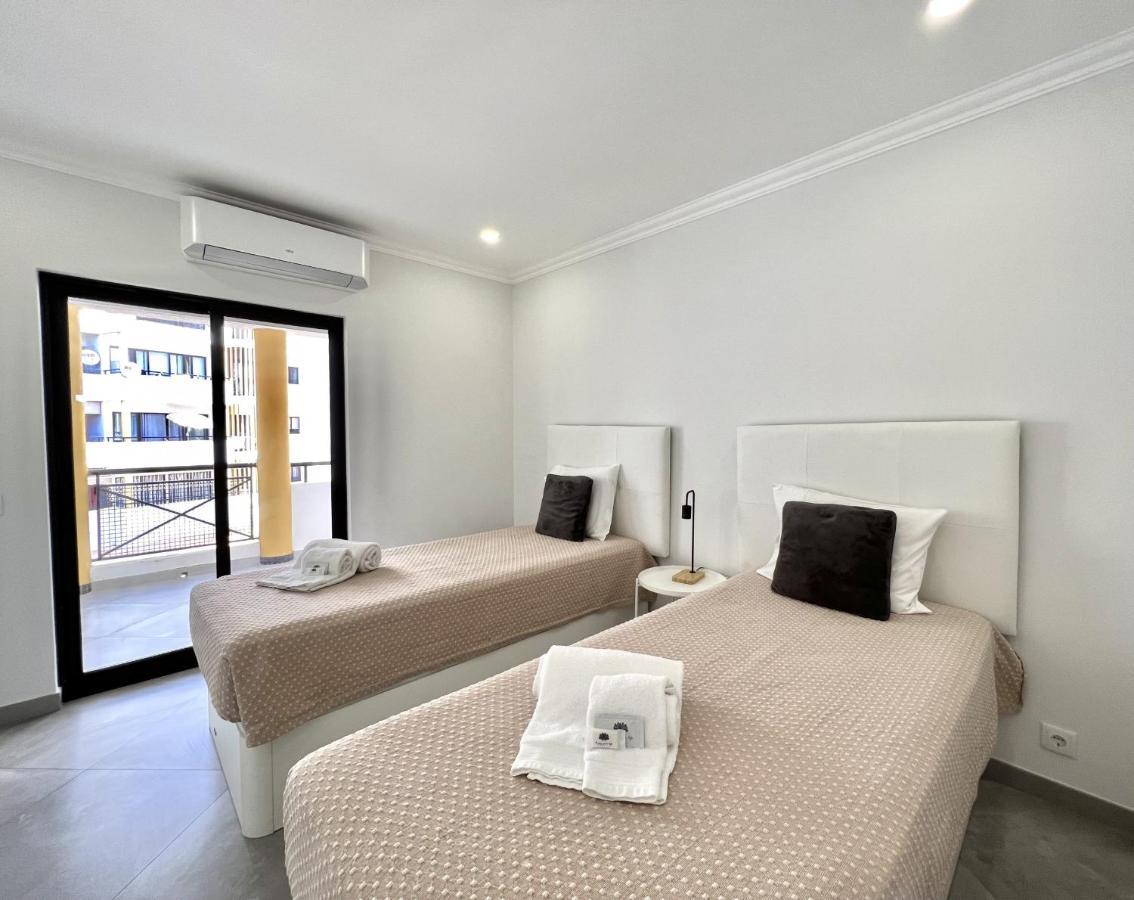 Topazio - Pool & Near The Center By Hd Properties Vilamoura Extérieur photo